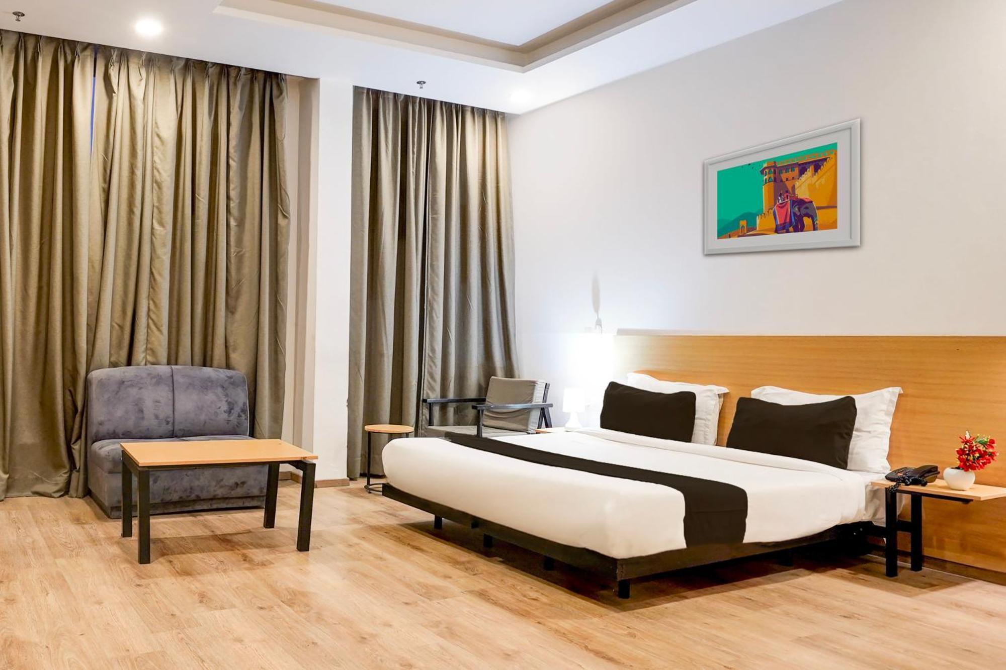 Super Townhouse Gomti Nagar Matiyari Otel Chinhat Dış mekan fotoğraf