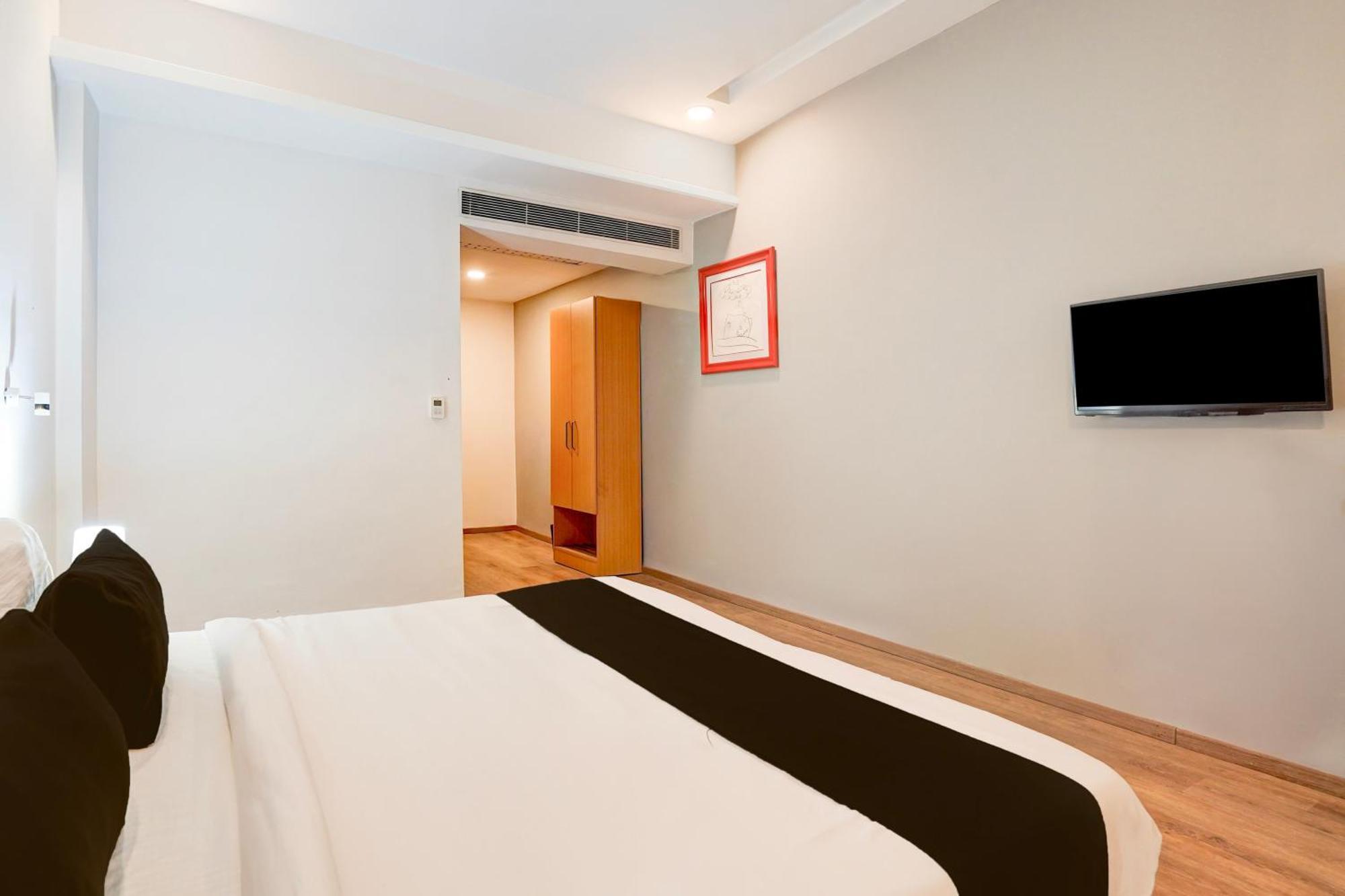 Super Townhouse Gomti Nagar Matiyari Otel Chinhat Dış mekan fotoğraf